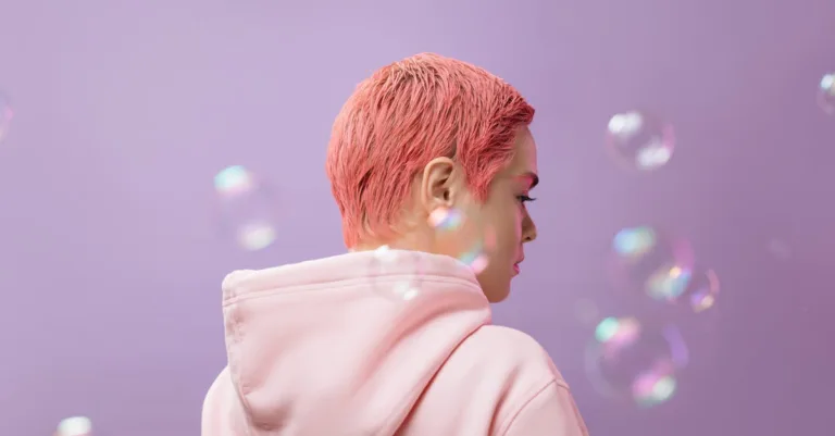 découvrez les effets de la bétadine sur les cheveux colorés et comment protéger votre coloration tout en utilisant ce produit antiseptique.