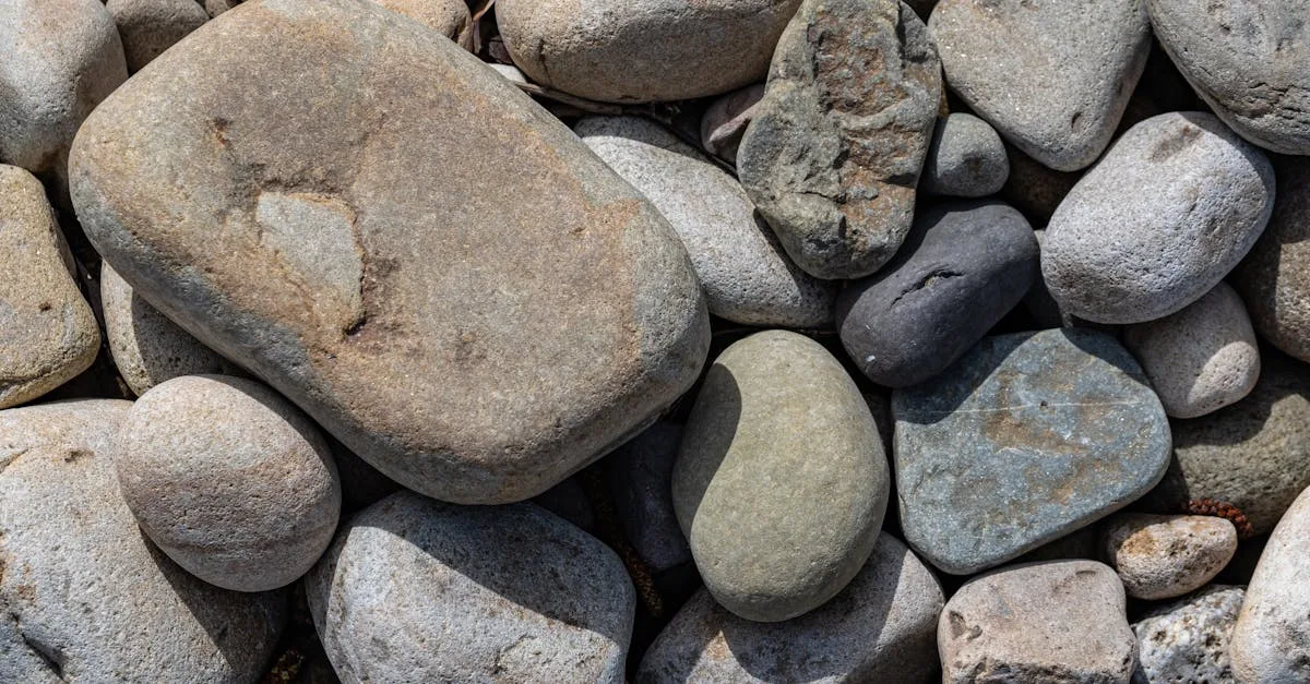 découvrez notre sélection unique de pierres naturelles, idéales pour la décoration, la joaillerie et le bien-être. apportez une touche authentique et élégante à votre quotidien avec nos stones.